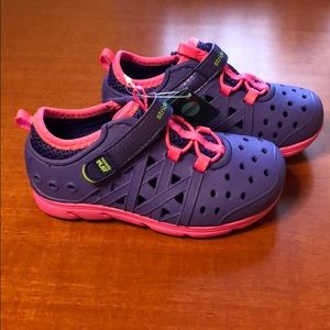Stride Rite Phibian 💧 kids water shoes!